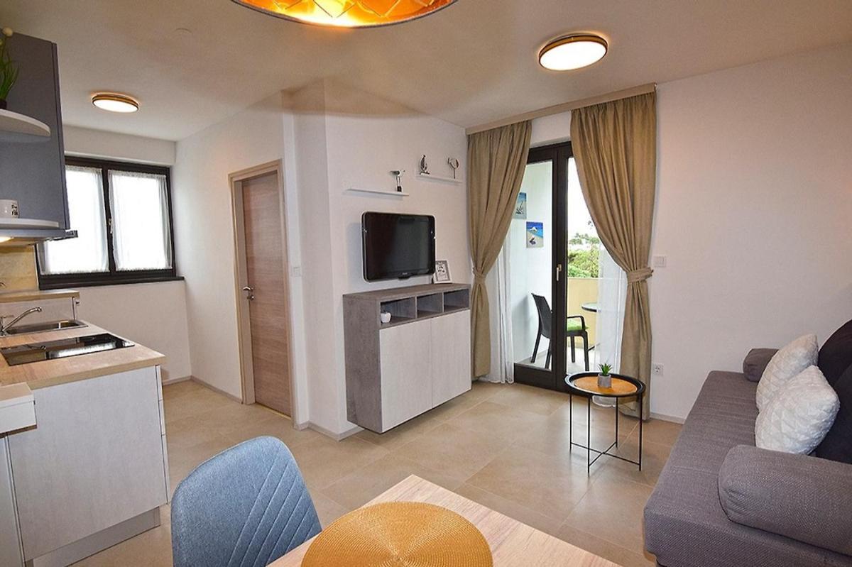 Sole Pula Apartman-Near Beach ภายนอก รูปภาพ